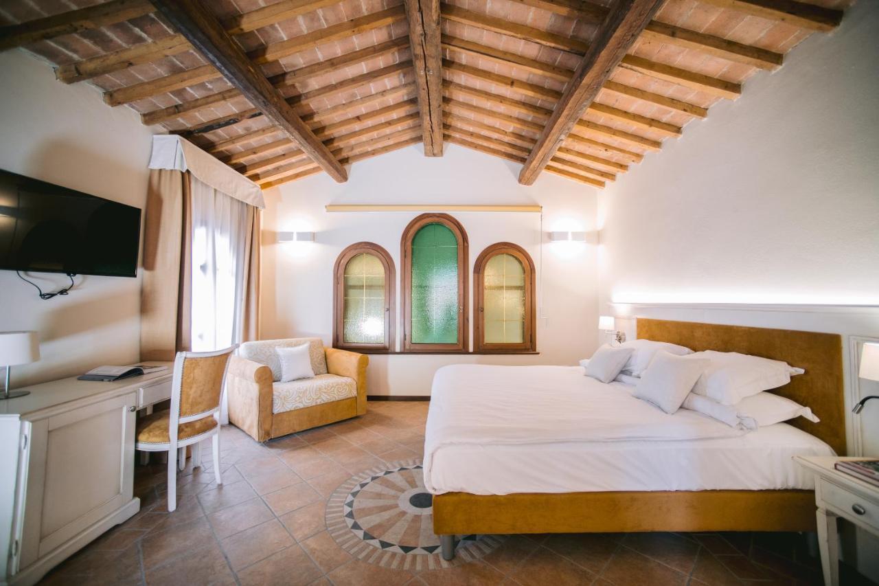 מלון Mezzane di Sotto Bacco D'Oro Wine & Relais מראה חיצוני תמונה